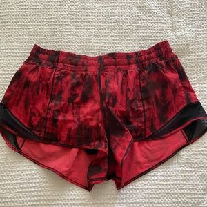 Lululemon Hotty Hot Short